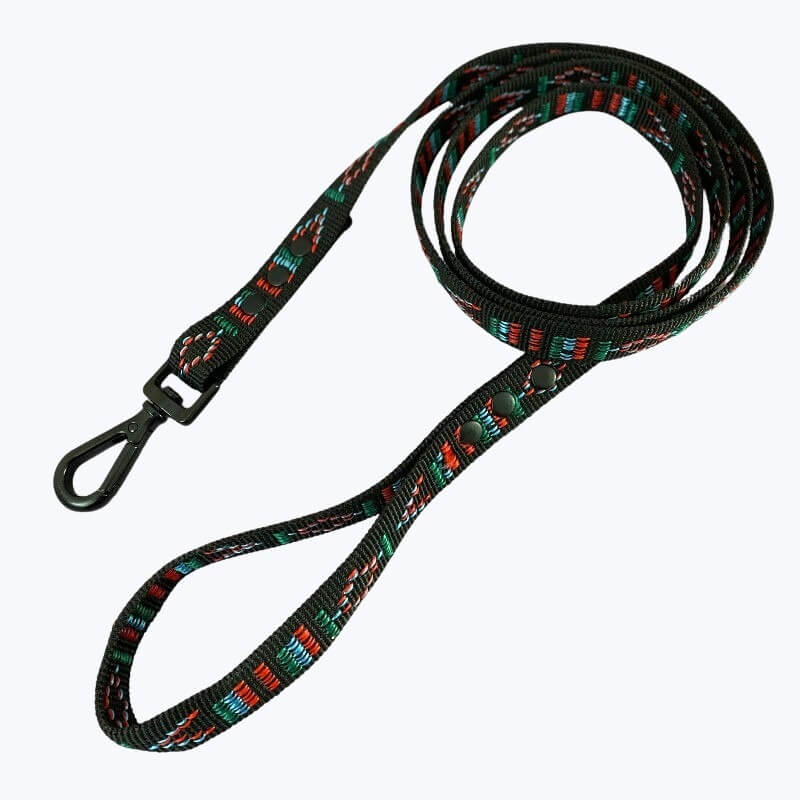 Smycz parciana prosta regulowana z motywem indiańskim, czarnymi okuciami - widoczna cała